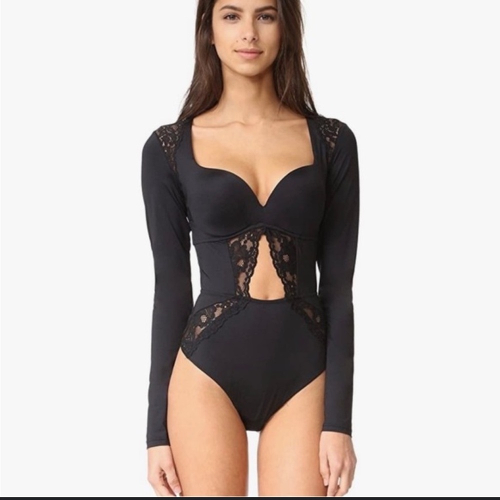 Bcbgmaxazria bodysuit